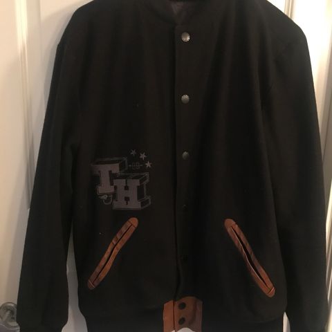 The Hundreds bomber/baseball-jakke