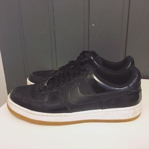 Nike air force 1 str. 39