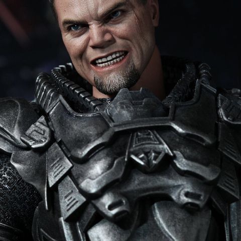 General Zod - Man Of Steel - 1/6 - Hot toys