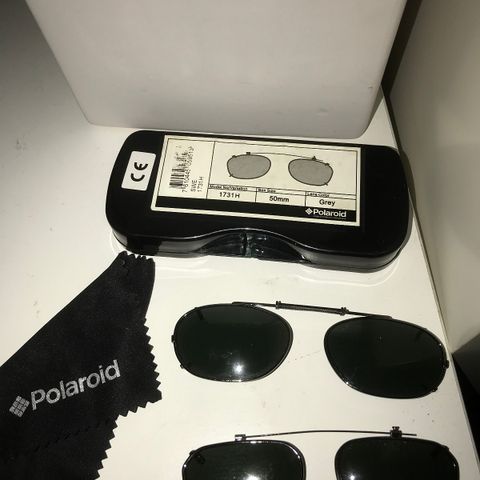 Polaroid clip on solbriller for barn