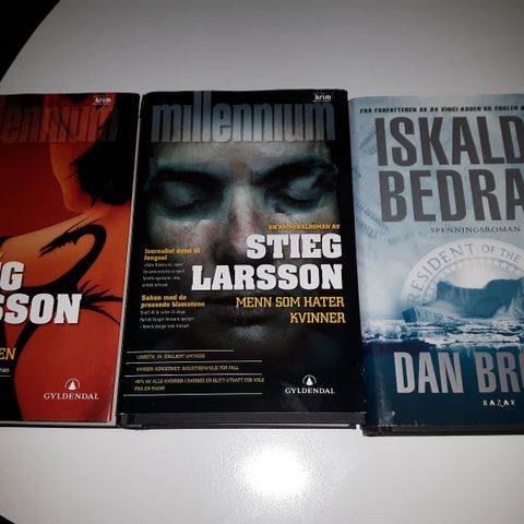 3 bøker, 2 m/Stieg Larsson