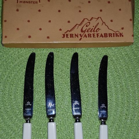 Martha fruktkniver 4 stk 17.5 cm ubrukt