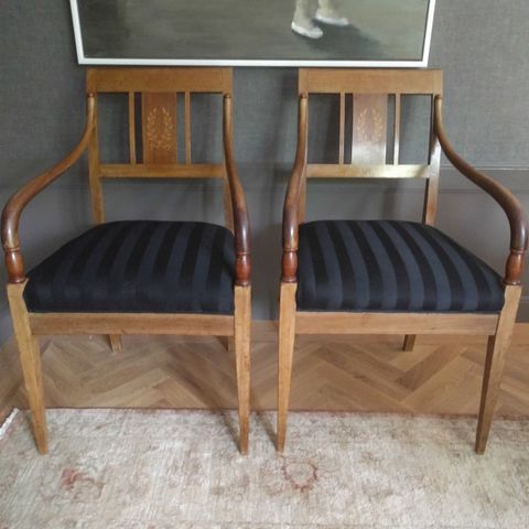 2 stk gamle restaurerte stoler