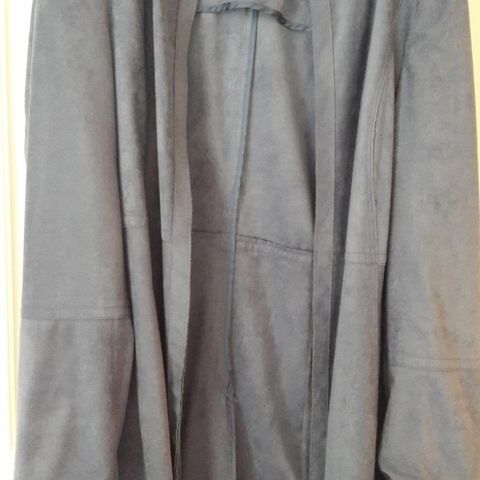 Helt ny blå/grå semsket jakke hb kr 450