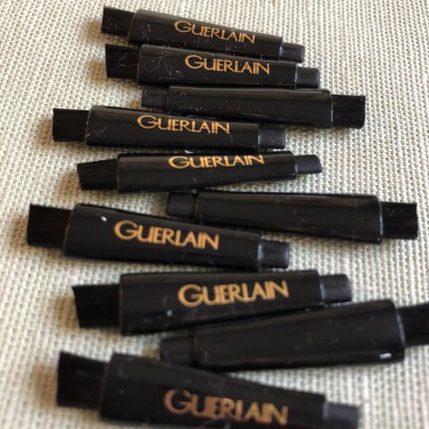 Makeup koster til bryn fra Guerlain