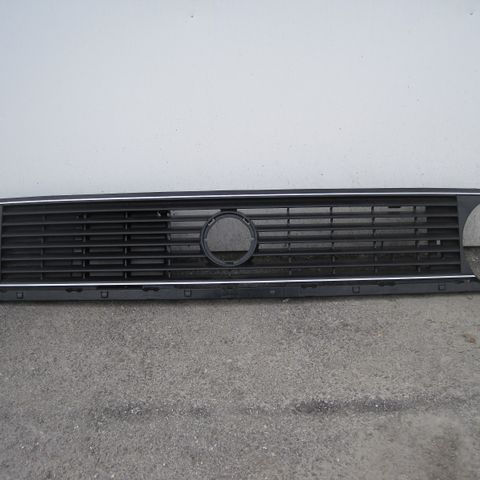 Original Grill VW Golf type II.