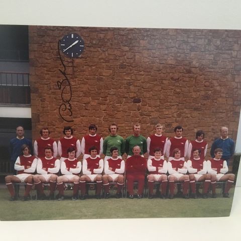 Arsenal : Gunners-legende Peter Storey autentisk signatur på lagfotografi