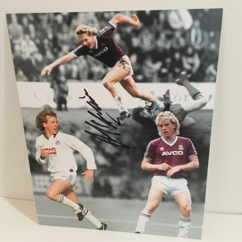 West Ham United -Frank McAvennie autentisk signert 20x25 cm fotocollage