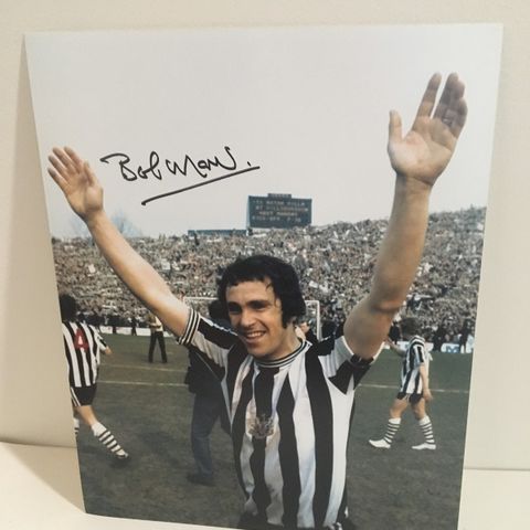 Newcastle United - Bobby Moncur autentisk signert 20x25 cm stort fotografi