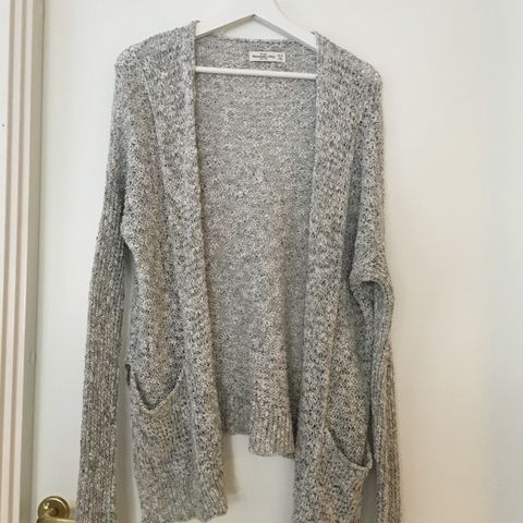 Abercrombie & Fitch cardigan