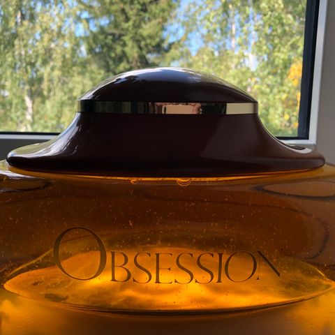 Obsession -Calvin Clein kul stor parfyme dummy!