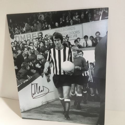 Newcastle United - Frank Clark 20x25 fotografi med autentisk signatur med COA