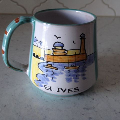 Vintage early 1960s Hand Made & Decorated Mug from St Ives (UK)