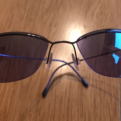 Silhouette solbriller -  vær klar til Back to the 90/00s!! Party i august!