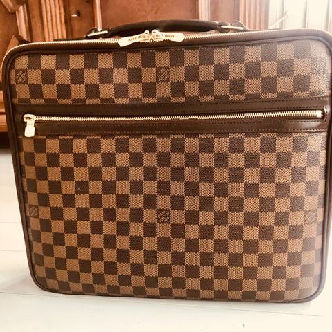 Louis Vuitton Sabana