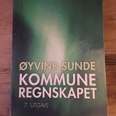 KOMMUNE REGNSKAPET , 7. UTGAVE