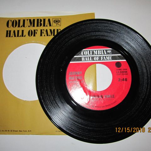 JOHNNY MATHIS / A CERTAIN SMILE  - 7" VINYL SINGLE