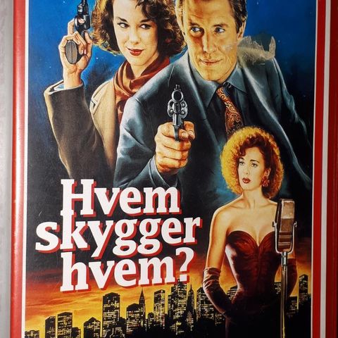 VHS BIG BOX.HVEM SKYGGER HVEM?