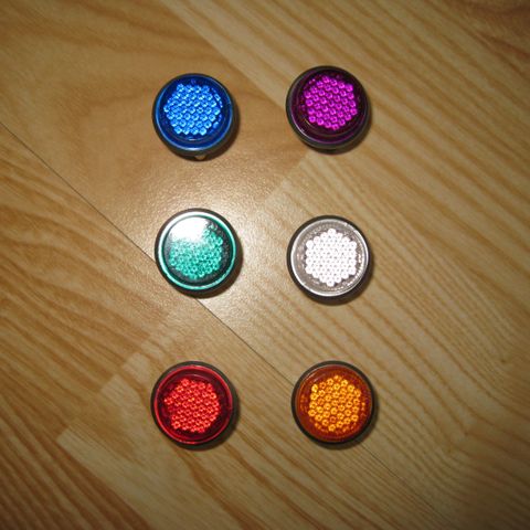 Mini Reflektore i 6 farger til Apache , Crossmaster , Tomahawk ++ selges.