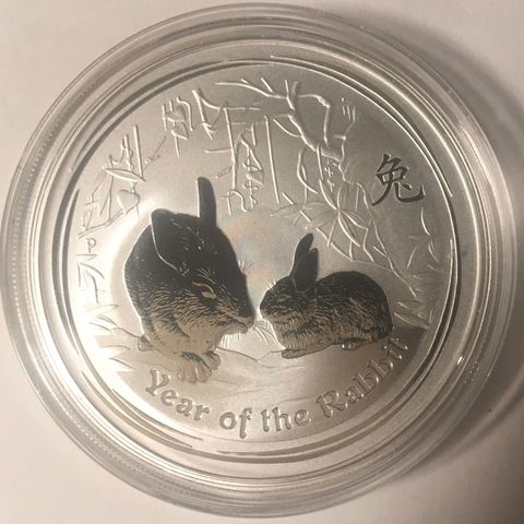 YEAR OF THE RABBIT. 2011. Australia 1 oz 999 sølv BU.