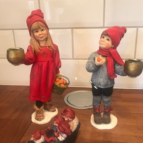 Carl Larsson figurer fra Candy Design - kun skoen igjen