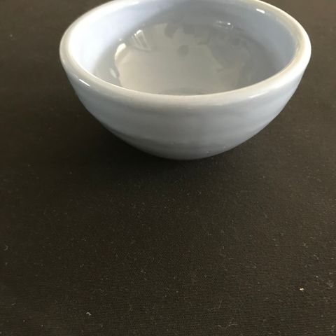 Keramikkskål
