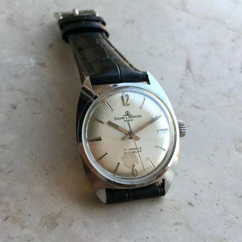 Vintage Baume&Mercier klokke selges