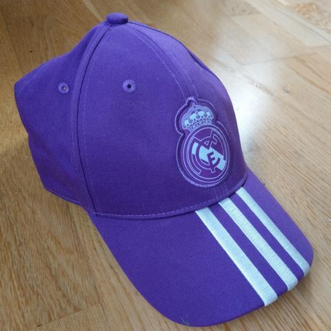 Real Madrid 2016 caps