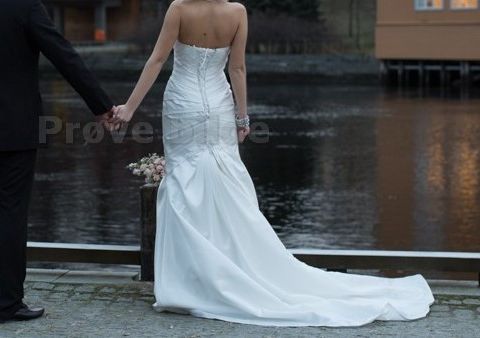 Brudekjole. Weddingdress. Størrelse 32-36