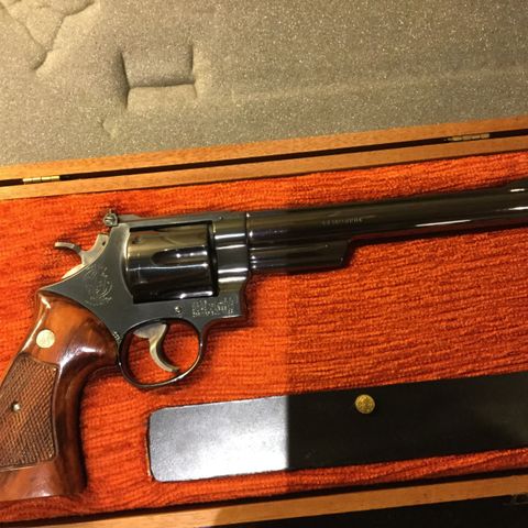 Smith & Wesson model 29-2.