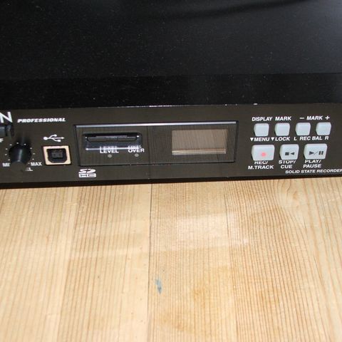 Denon Professional Solid State Recorder DN-F450R