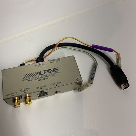Alpine interface KCE-900E