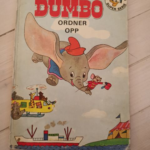 Dumbo ordner opp. Disney