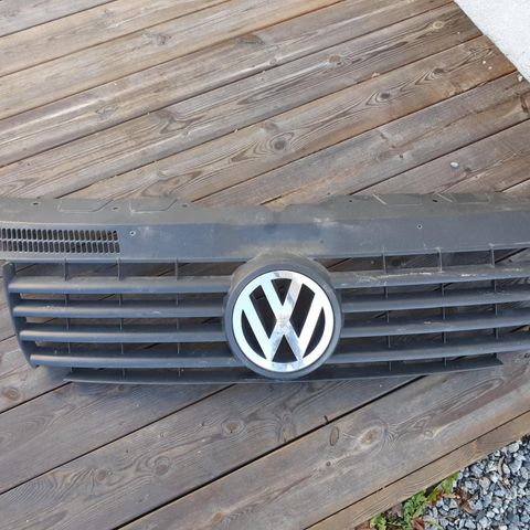 VW Transporter grill
