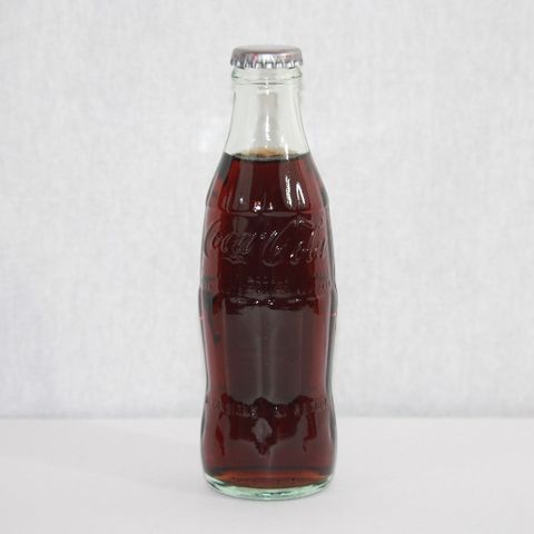 Coca-Cola glassflaske fra Frankriket 1985