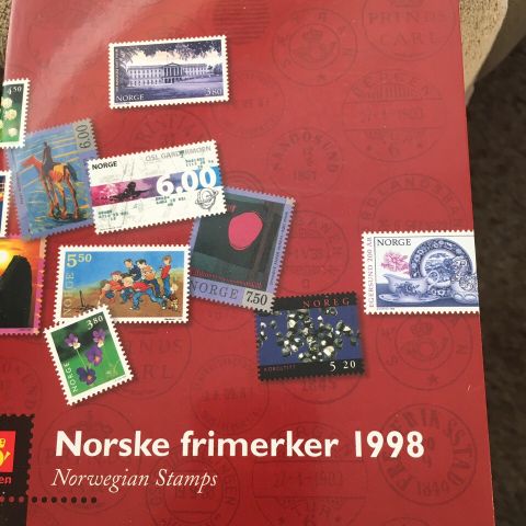 Årsett norske frimerker