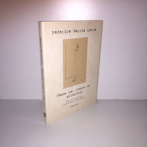 Månen har tenner av elfenbein - Federico Garcia Lorca. 1996