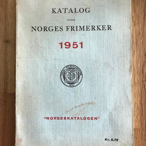 Katalog over Norges Frimerker 1951 selges, samleobjekt