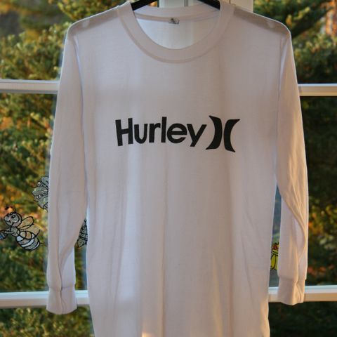 Stilig hvit Hurley genser - 100% bomull - størrelse S