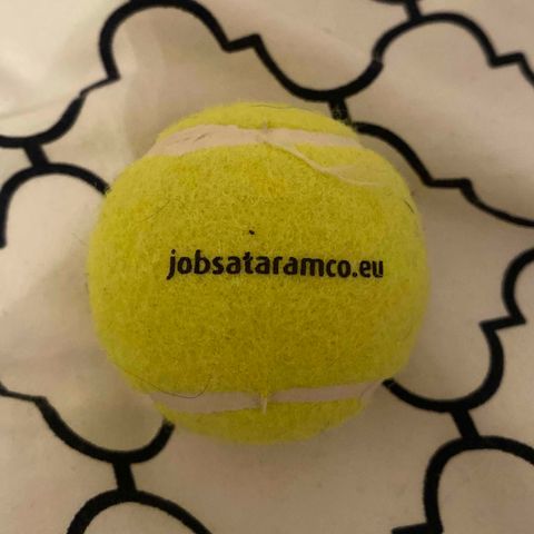 Saudi Aramco Tennisball (kjøp denne!)