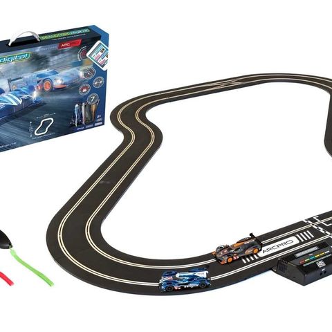 Scalextric Bilbane 1:32 ARC Pro Digital 24Hours Le Mans