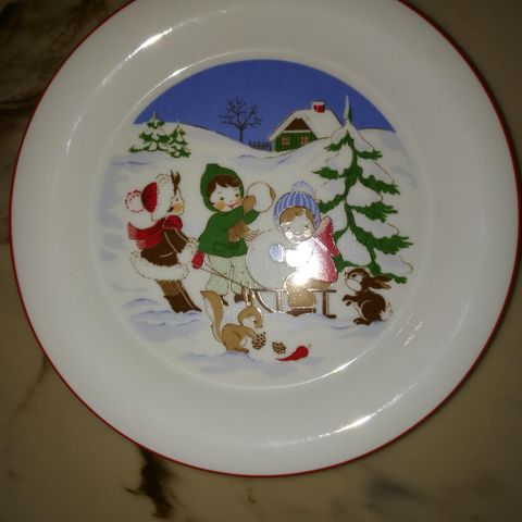 1 stk fat/asjett med julemotiv fra Freiberger porselen