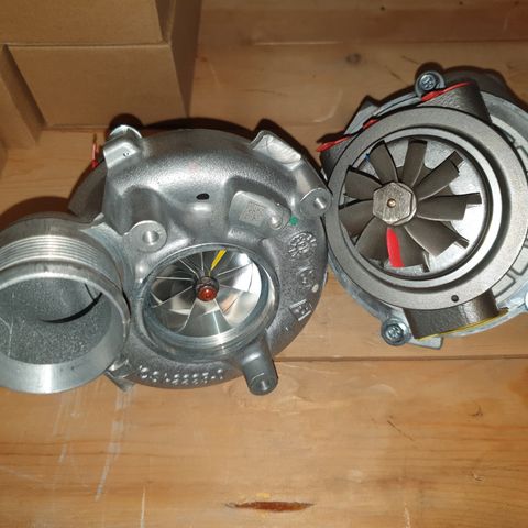 V8 tfsi s6 rs6 s8 standard steg 0 eller oppgraderte turboer 800+hk