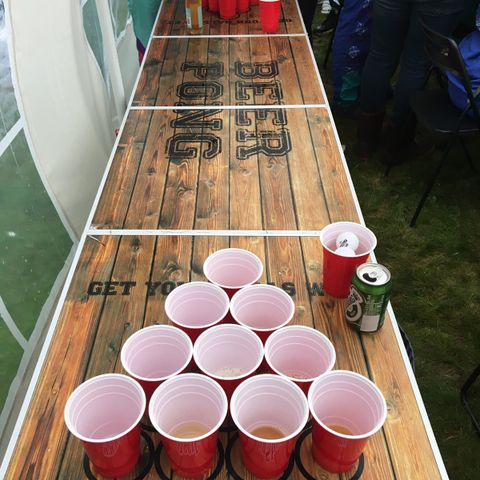 Beer pong-bord