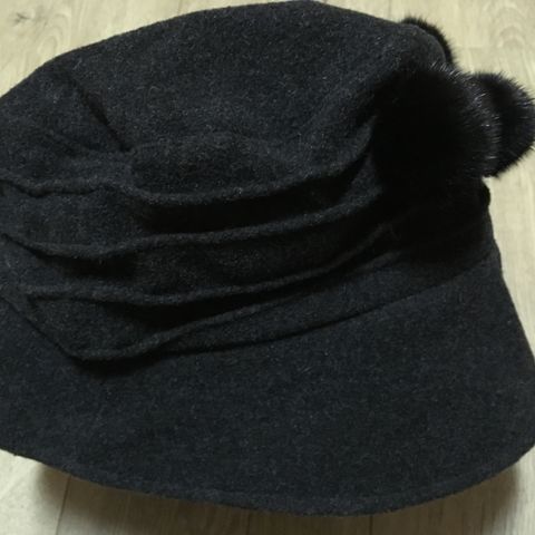 Ny Hatt Møller Pels Wool