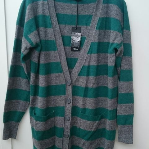 *NY* cardigan i  80% ull fra  Cubus