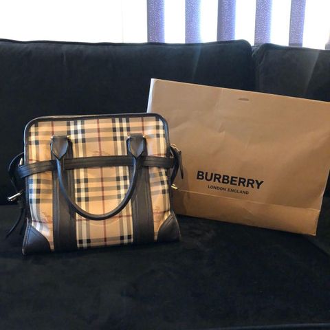 Burberry veske