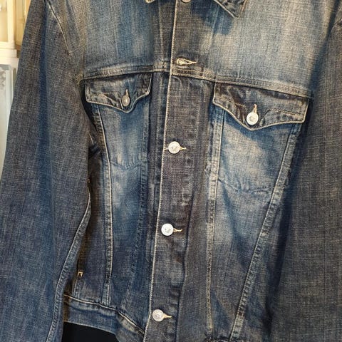 Annonsebilde
