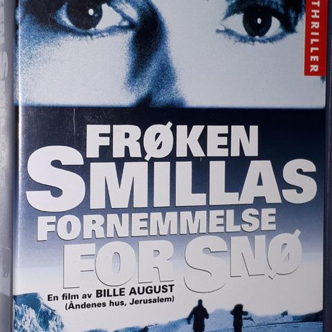 VHS SMALL BOX.FRØKEN SMILLAS FORNEMMELSE FOR SNØ.