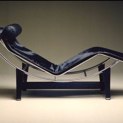 Le Corbusier , LC4 chaise longue fra Cassina